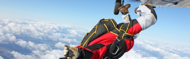 Skydiving-out-of-Plane-Single-Person-735x229